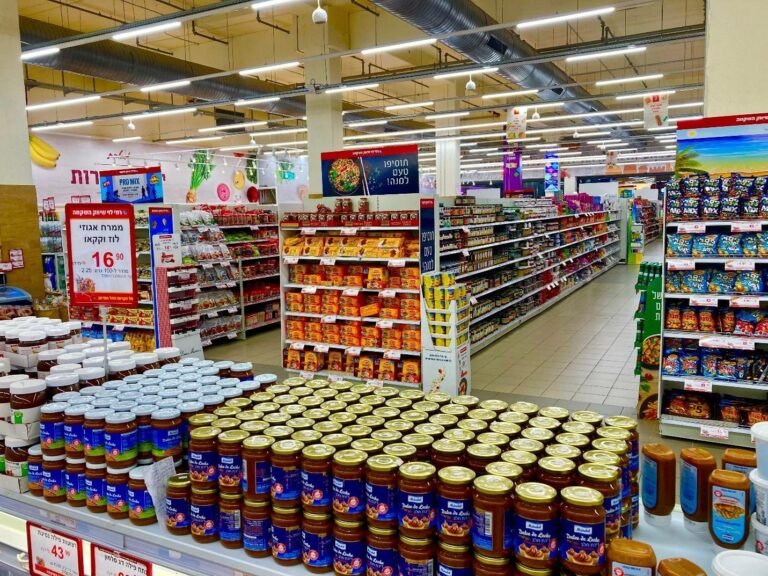 Retail Merchandising Trends Shaping Store Layout Decisions in 2026